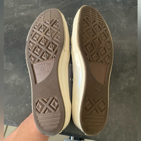 Converse x Comme des Garcons PLAY Chuck 70 Low Top - Picture 9 of 9